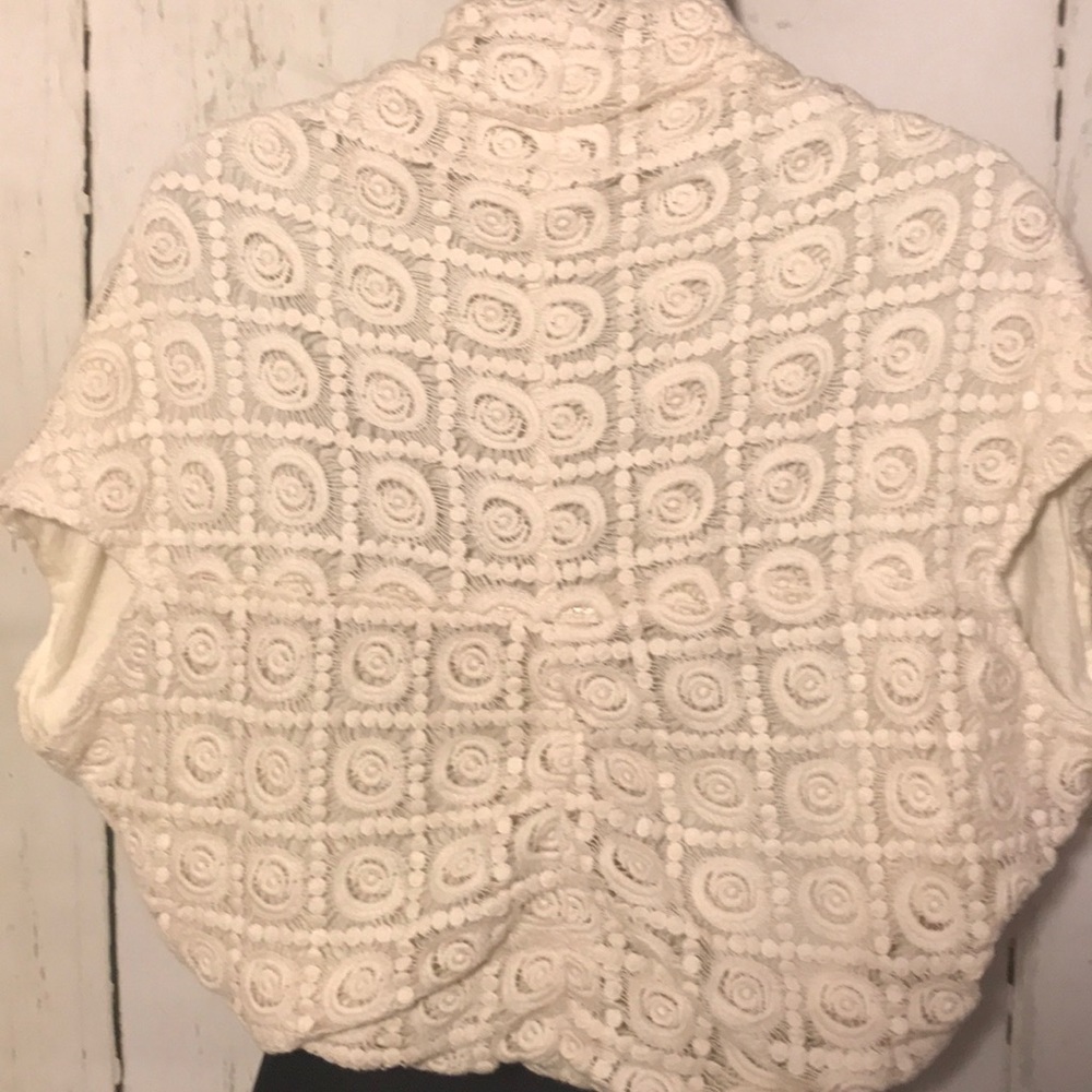 Shrug - Picture 2 of 4